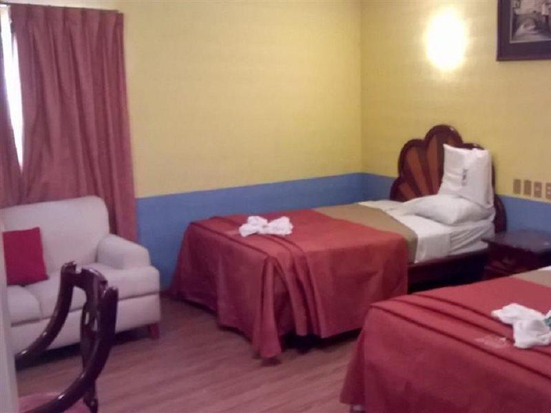 Hotel Real Tlaxcala Zewnętrze zdjęcie